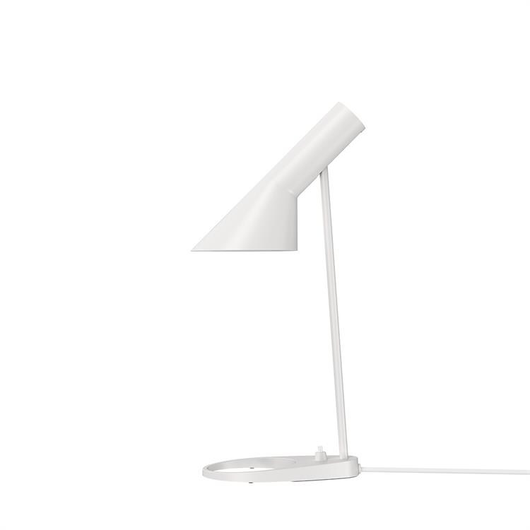 LOUIS POULSEN AJ TABLE