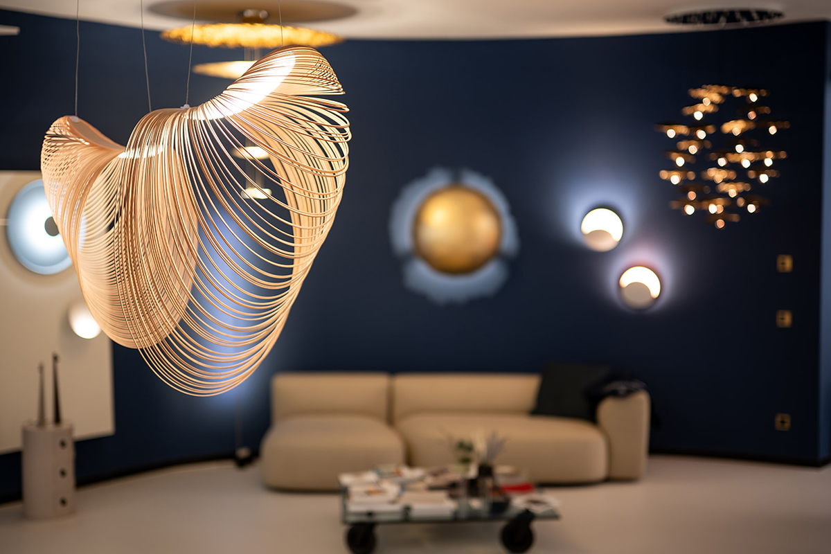 20-showroom-illum
